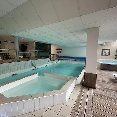 Appartement Le - Piscine - Pour 4 Personnes Mae-4983 Eaux-Bonnes